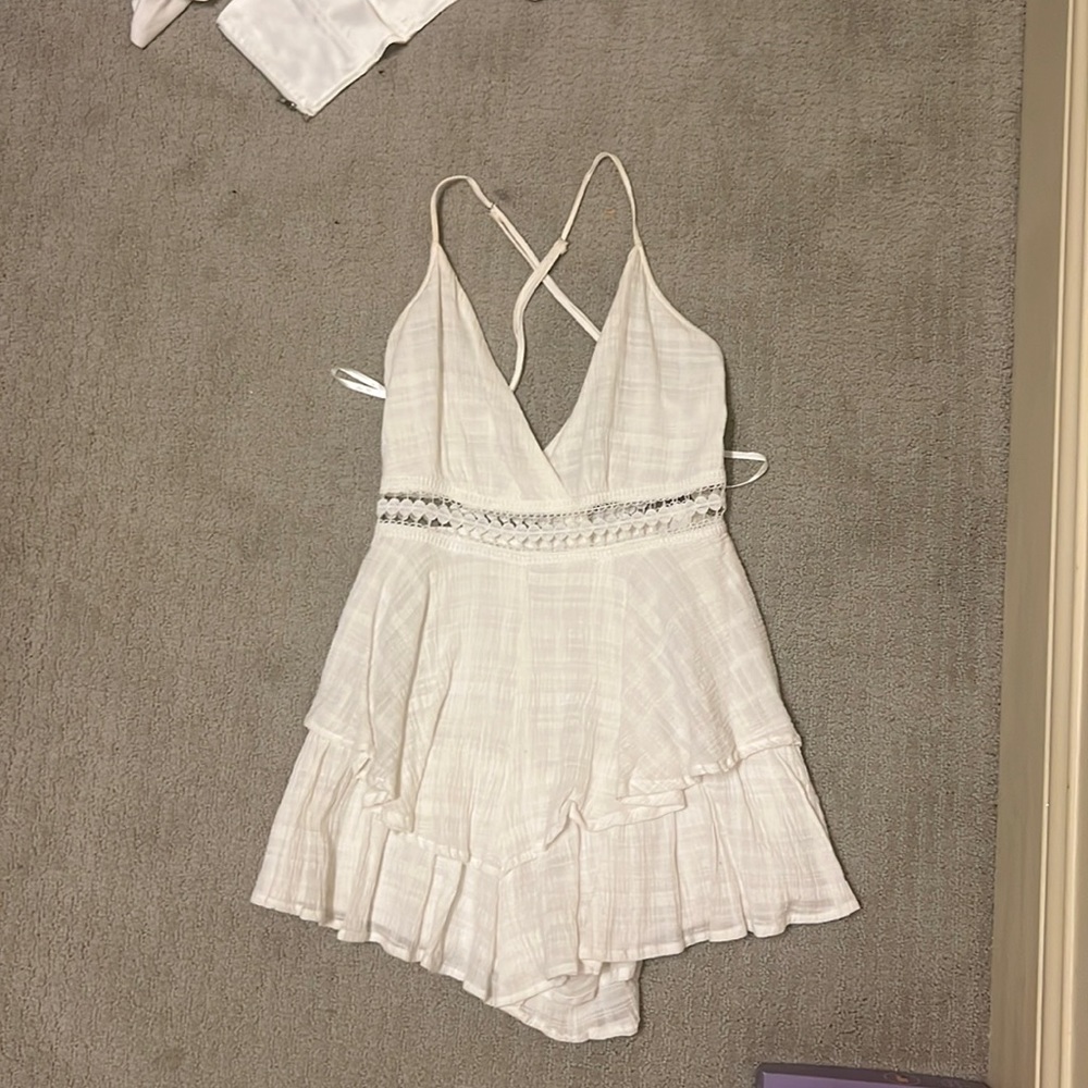 White flow romper